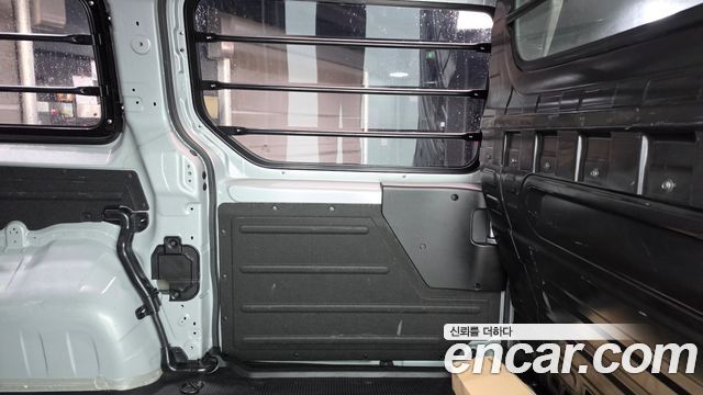 Hyundai Staria Cargo 3-Seater Modern 2022 — фото 25