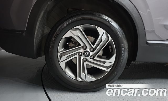 Hyundai Santa Fe Diesel 2.2 2WD Exclusive 2023 — фото 5