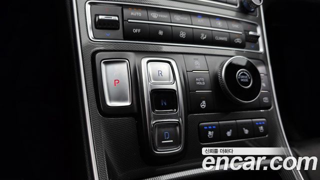 Hyundai Santa Fe Diesel 2.2 2WD Exclusive 2023 — фото 9