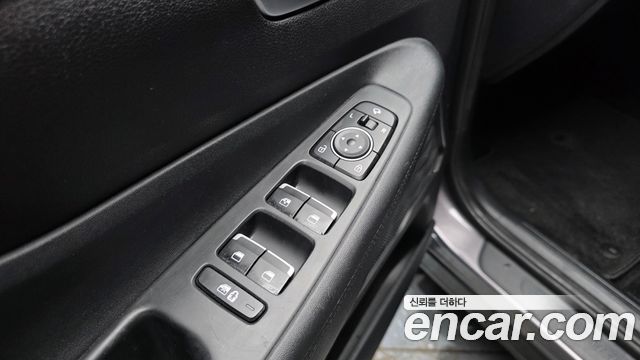 Hyundai Santa Fe Diesel 2.2 2WD Exclusive 2023 — фото 12