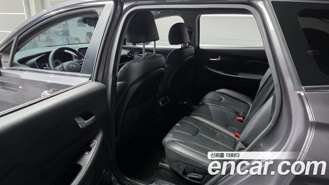 Hyundai Santa Fe Diesel 2.2 2WD Exclusive 2023 — фото 18