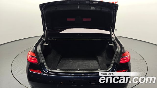 BMW 7 Series (G11) 740Li xDrive M Sport Package 2019 — фото 20