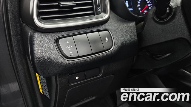 Kia Sorento Diesel 2.0 2WD Prestige 2016 — фото 17