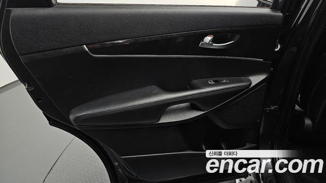 Kia Sorento Diesel 2.0 2WD Prestige 2016 — фото 25