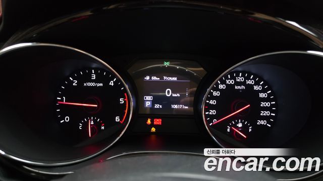 Kia Carnival 9-Seater Prstige 2020 — фото 8