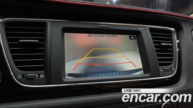 Kia Carnival 9-Seater Prstige 2020 — фото 14