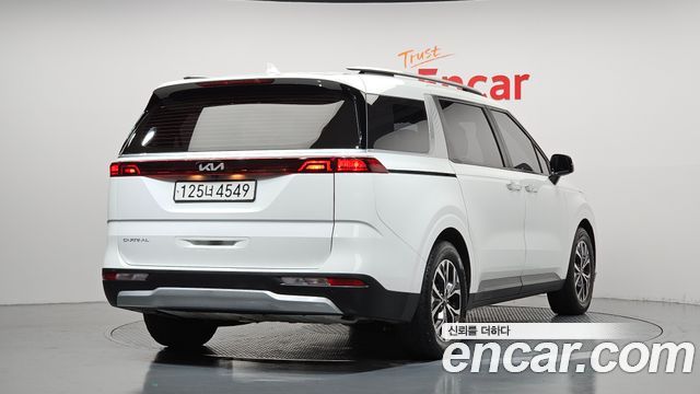 Kia Carnival (IV) Gasoline 9-Seater Prestige 2023 — фото 2