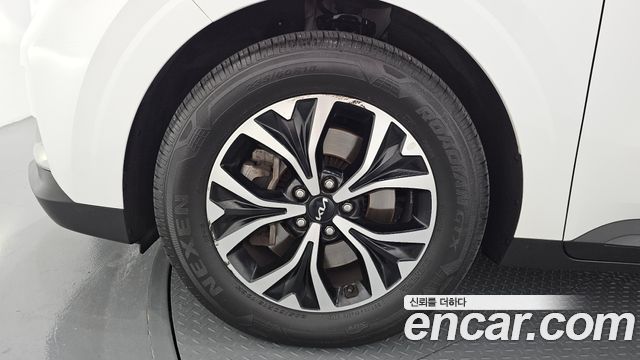 Kia Carnival (IV) Gasoline 9-Seater Prestige 2023 — фото 5