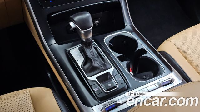 Kia Carnival (IV) Gasoline 9-Seater Prestige 2023 — фото 9