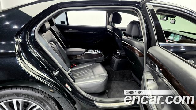 Genesis EQ900 3.8 GDI AWD Luxury 2016 — фото 11