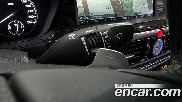Genesis EQ900 3.8 GDI AWD Luxury 2016 — фото 18