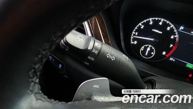 Genesis EQ900 3.8 GDI AWD Luxury 2016 — фото 27