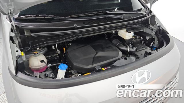 Hyundai Staria Cargo 3-Seater Modern 2025 — фото 6