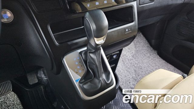 Hyundai Staria Cargo 3-Seater Modern 2025 — фото 9