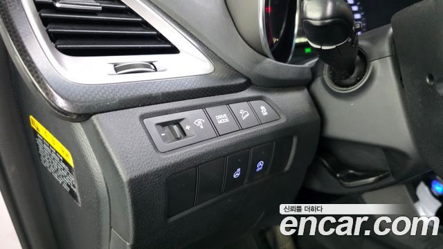Hyundai Santa Fe The Prime Diesel 2.0 2WD Exclusive 2016 — фото 33