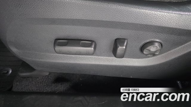 Hyundai Santa Fe The Prime Diesel 2.0 2WD Exclusive 2016 — фото 39
