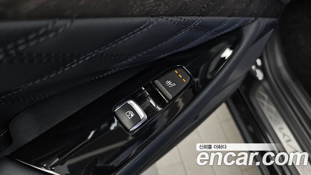 Kia K8 Hybrid Signature 2022 — фото 19