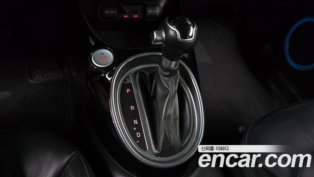 Kia Soul 1.6 GDi Noblesse 2014 — фото 9