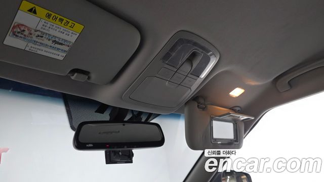 KG Mobility (SsangYong) Tivoli Air 1.6 IX 2WD 2018 — фото 19