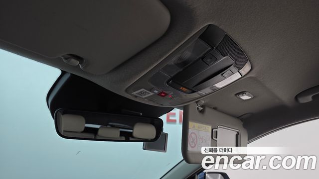 Kia Niro Prestige 2024 — фото 18
