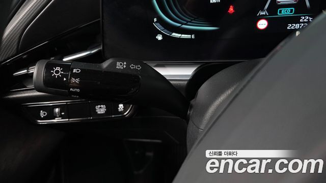 Kia Niro Prestige 2024 — фото 29