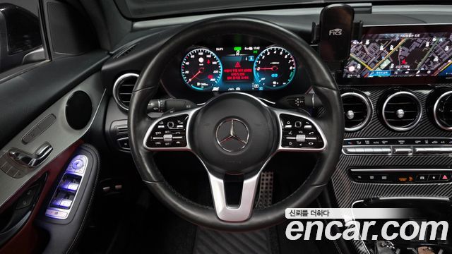 Mercedes-Benz GLC-Class (X253) GLC300e 4MATIC Coupe 2020 — фото 13