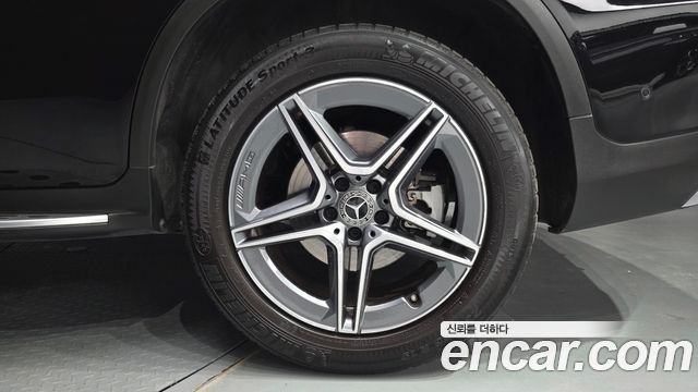 Mercedes-Benz GLC-Class (X253) GLC300e 4MATIC Coupe 2020 — фото 21