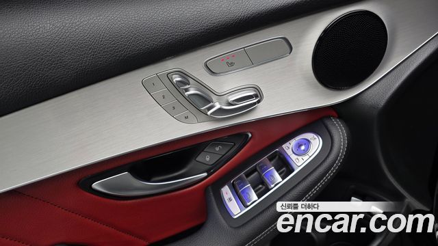 Mercedes-Benz GLC-Class (X253) GLC300e 4MATIC Coupe 2020 — фото 33