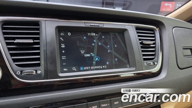 Kia Carnival 9-Seater Noblesse Special 2019 — фото 14