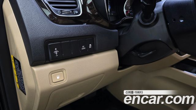 Kia Carnival 9-Seater Noblesse Special 2019 — фото 18