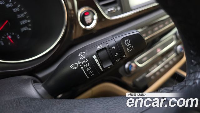 Kia Carnival 9-Seater Noblesse Special 2019 — фото 20