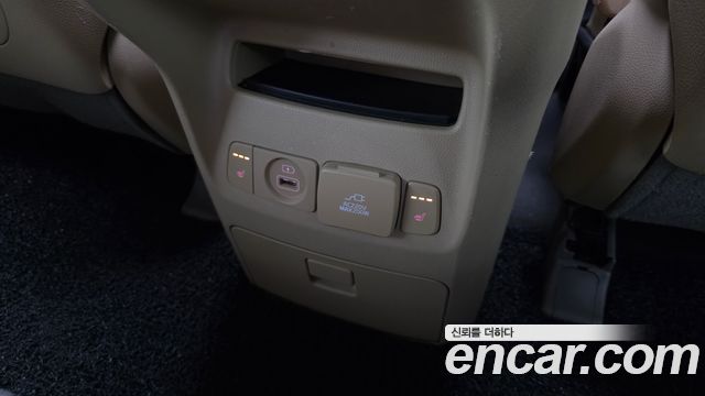 Kia Carnival 9-Seater Noblesse Special 2019 — фото 27