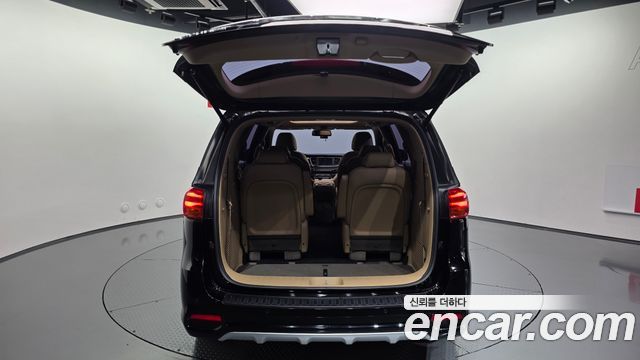 Kia Carnival 9-Seater Noblesse Special 2019 — фото 35