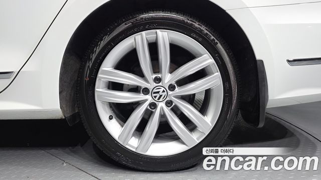 Volkswagen Passat 2.0 TSI B7 2018 — фото 21