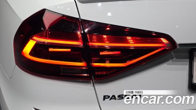 Volkswagen Passat 2.0 TSI B7 2018 — фото 23