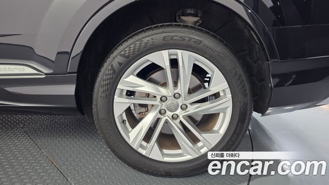 Audi Q7 (4M) 45 TDI Quattro Premium 2020 — фото 21