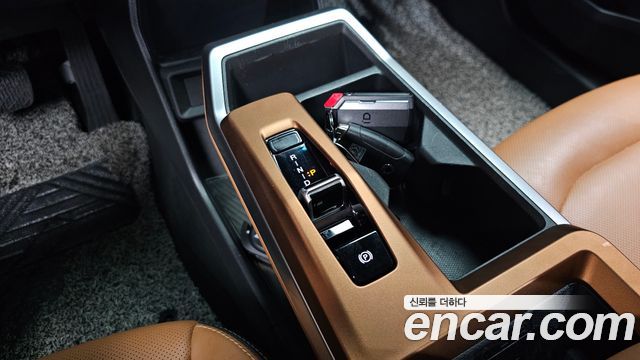 KG Mobility (SsangYong) Torres Gasoline 1.5 2WD Black Edition 2025 — фото 9