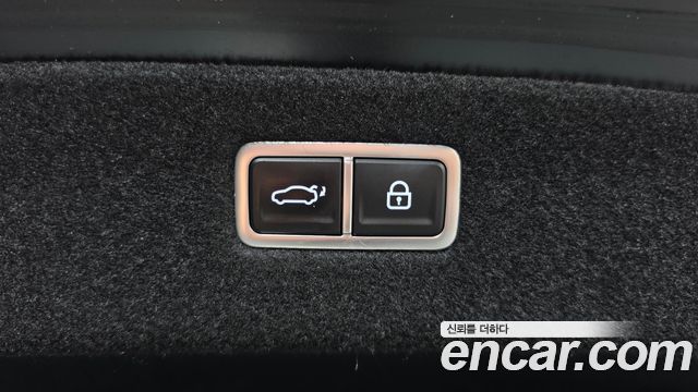 Genesis G90 (RS4) Gasoline 3.5 Turbo AWD 2022 — фото 17