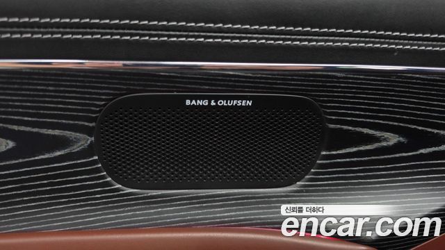 Genesis G90 (RS4) Gasoline 3.5 Turbo AWD 2022 — фото 20