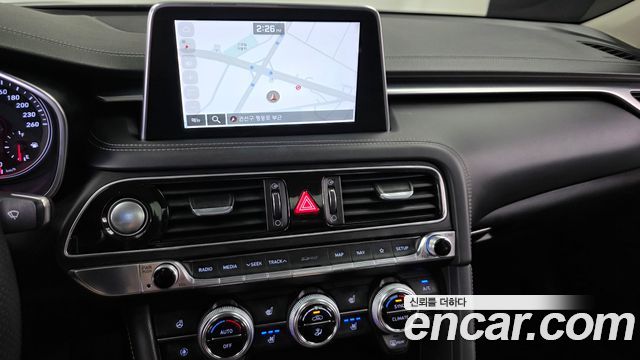 Genesis G70 2.0T AWD Elite 2019 — фото 13
