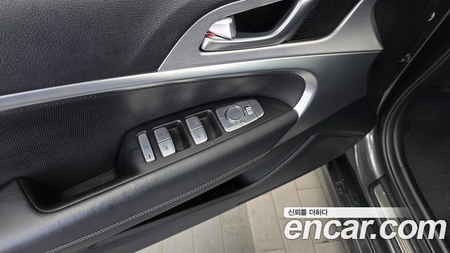 Genesis G70 2.0T AWD Elite 2019 — фото 35