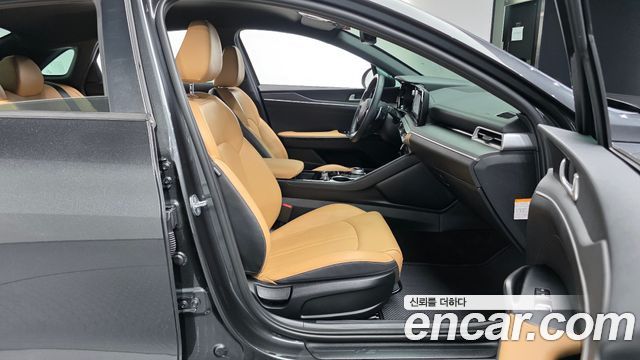 Kia K5 Hybrid (III) Prestige 2022 — фото 11