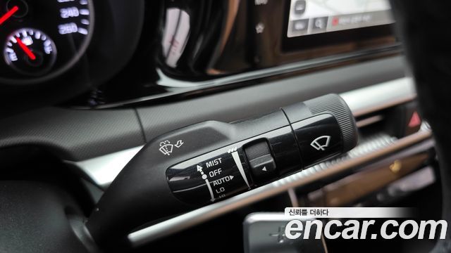 Kia K5 Hybrid (III) Prestige 2022 — фото 17