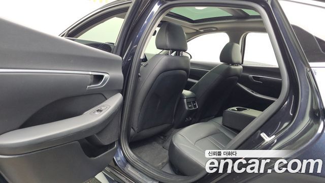 Hyundai Sonata (DN8) 2.0 Premium 2020 — фото 11