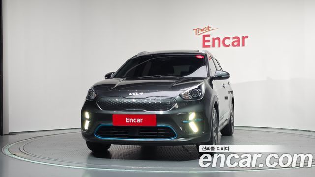 Kia Niro EV Prestige 2022 — фото 3