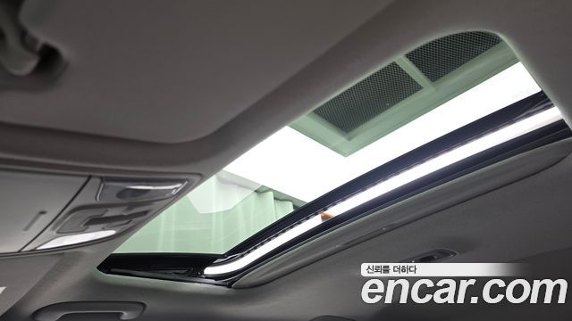Kia Niro EV Prestige 2022 — фото 18