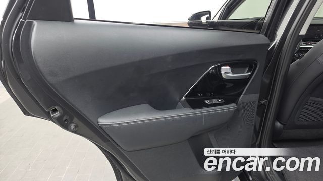 Kia Niro EV Prestige 2022 — фото 25
