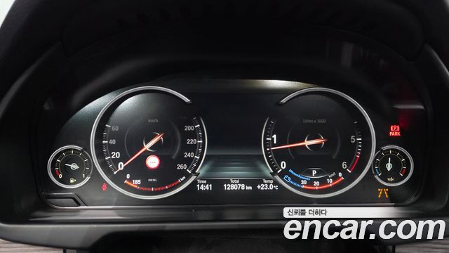 BMW X5 (F15) xDrive 40d 2018 — фото 8