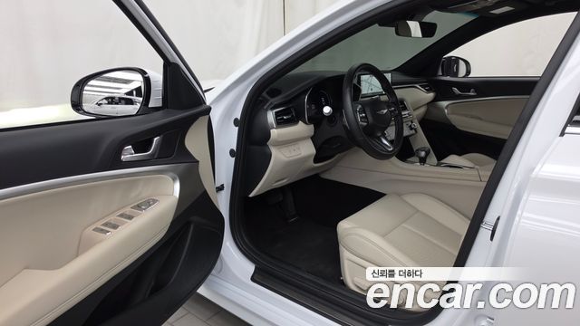 Genesis G70 Gasoline 2.5T 2WD 2025 — фото 10