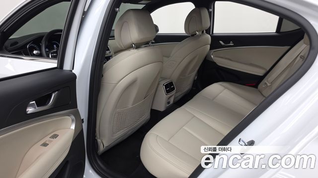 Genesis G70 Gasoline 2.5T 2WD 2025 — фото 26